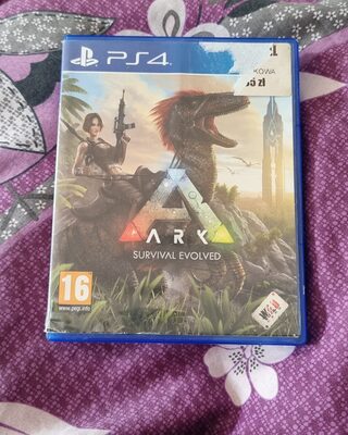 ARK: Survival Evolved PlayStation 4