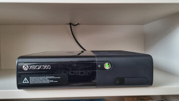 Xbox 360, Black, 320GB (atrakintas)