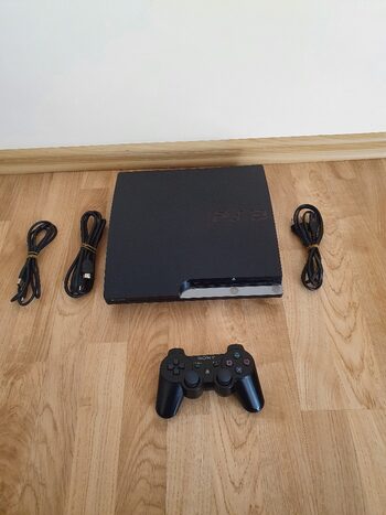 ps3 slim su 60 žaidimu 