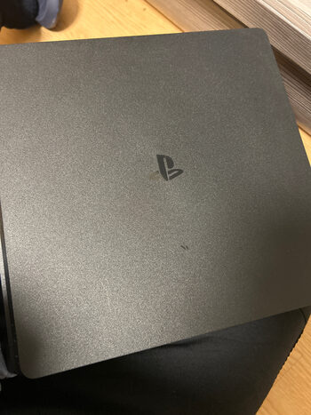 playstation 4 slim