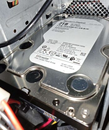 Western Digital RE 2 TB HDD Storage