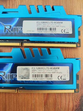 G.Skill Ripjaws Series 8 GB (4 x 2 GB) DDR3-1600 Black / Blue PC RAM