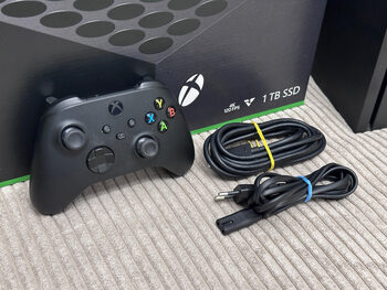 XBOX Series X 1TB + GARANTIJA 4 men.  for sale