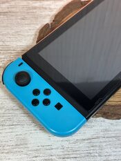 Nintendo Switch, Blue & Red, 32GB