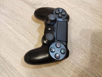 Buy Playstation 4 Dualshock 4, V2 juodas originalus pultelis