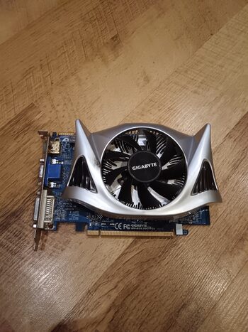 Gigabyte GV-R5670C-1G1