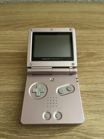 Buy Game Boy Advance SP, Silver su žaidimu