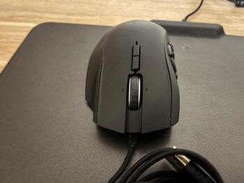 Redeem Razer Naga Hex V2 + Razer Firefly kilimėlis