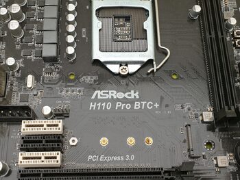 ASRock H110 Pro BTC+ (13 GPU palaikymas)