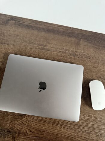 Apple MacBook Pro 13 Arm-based Apple M1 Arm-based M1 8-core / 8GB DDR4 / 256GB NVME / 58.2 Wh / Wi-Fi 6 AX201 / Silver