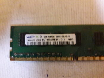 Samsung 2 GB (1 x 2 GB) DDR3-1066 Green / Black PC RAM