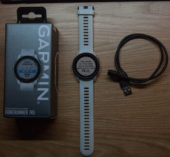 Garmin FORERUNNER 745