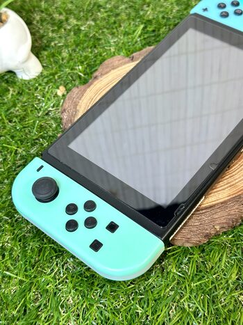 Get Nintendo Switch V2 con accesorios