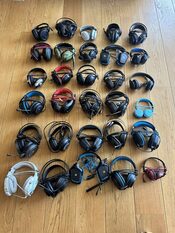 30 vnt. gaming ausiniu