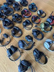 30 vnt. gaming ausiniu