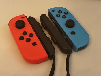 Nintendo Switch Controllers / Kontroleriai