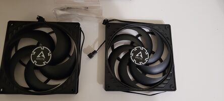 ARCTIC P14 140 mm Black Single PC Case Fan