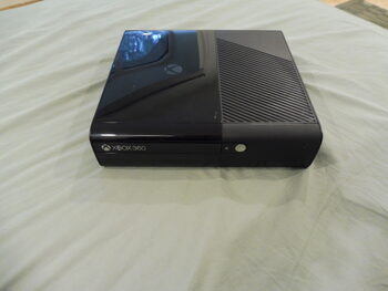 Xbox 360 E 500GB