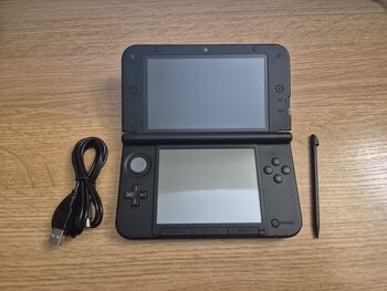 Atrištas (modded) Nintendo 3DS XL, Black & Silver