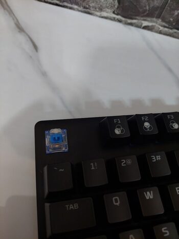 Redeem HyperX Alloy Origins RGB (Blue switches) su Garantiją