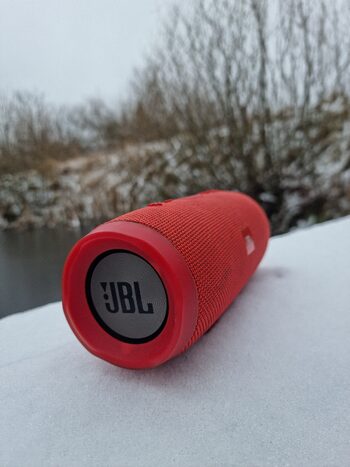 JBL Charge 3