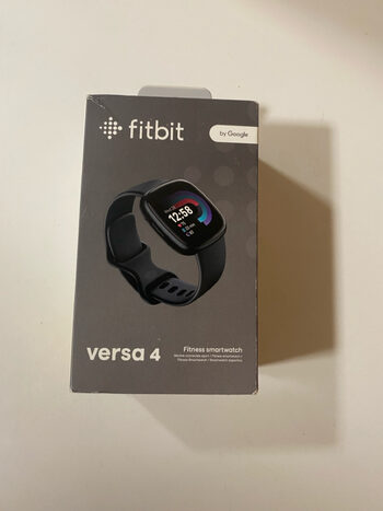 Fitbit Versa 4 Black/Sapphire (Juodas)