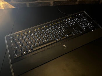 Logitech Iluminated keyboard