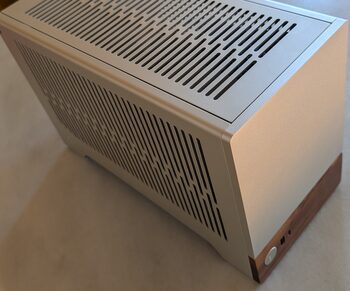 PC MiniITX RTX 4090 AMD 7800X3D 32GB RAM 2TB for sale