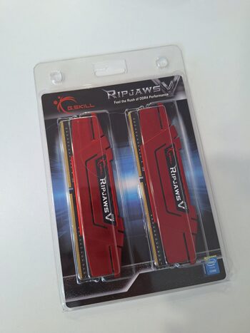 G.Skill Ripjaws V Series 16 GB (2 x 8 GB) DDR4-3000 Black / Red PC RAM