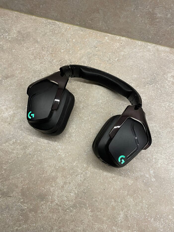 Parduodamos Logitech G935 belaidės žaidimų ausinės