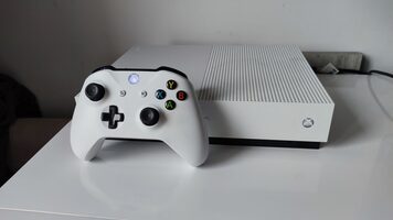 Xbox One S con Mando y Forza Horizon 2