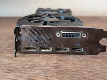 Gigabyte GeForce GTX 1080 Ti 11 GB 1544-1657 Mhz PCIe x16 GPU