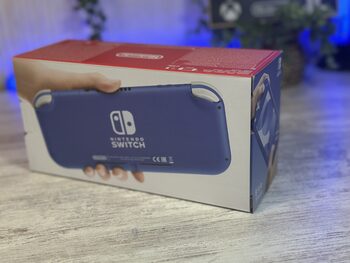 NUEVA! NUNCA USADA* Nintendo Switch Lite for sale