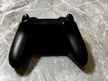Get Juodas Xbox Wireless Controller for Xbox One/PC 