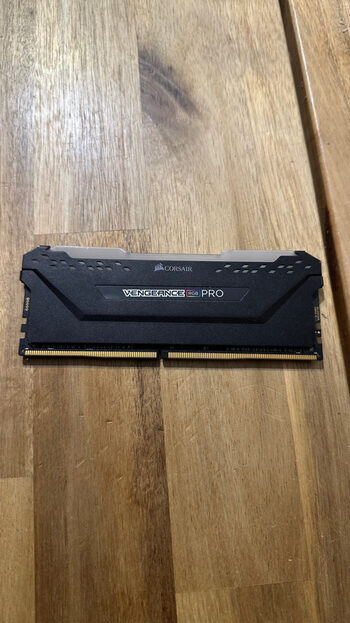 vengeance rgb pro 16gb ddr4 3200mhz ram