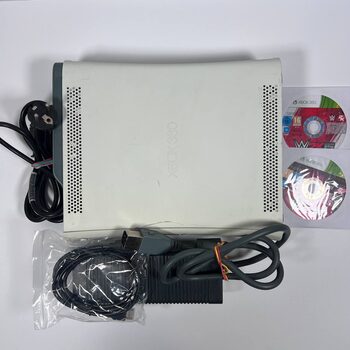 Xbox 360, White, 20GB + Cables and 2 Games