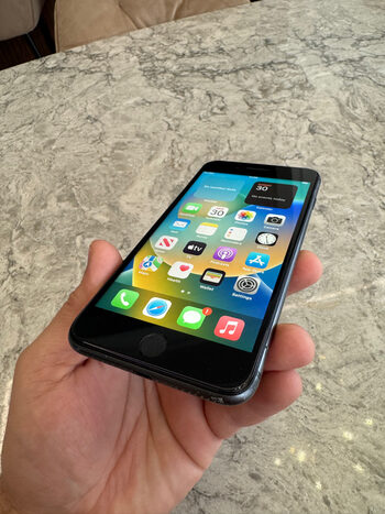 Apple iPhone 8 Plus 64GB Space Gray
