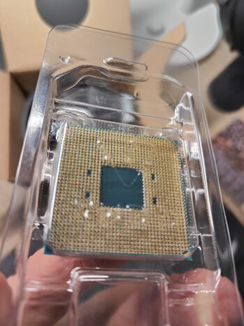 AMD Ryzen 5 2600 3.4-3.9 GHz AM4 6-Core CPU