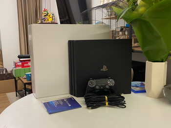 Sony Playstation 4 Pro, 1TB