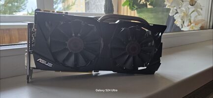 Asus GeForce GTX 970 4 GB 1114-1253 Mhz PCIe x16 GPU