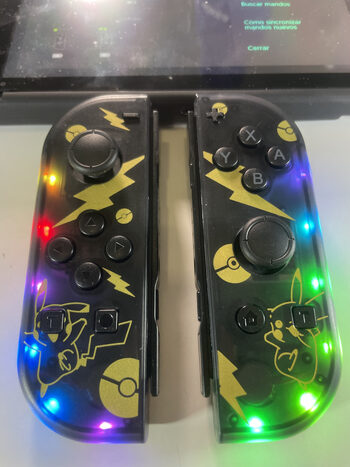 Get Mando Joycon Genérico (Izq+Der) Pikachu RGB