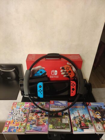 Nintendo Switch, Blue & Red, 32GB