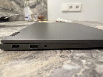 Parduodu naudotą Lenovo Yoga 730-15iwl kompiuterį