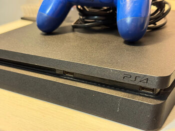 Ps4 Slim + mando original for sale