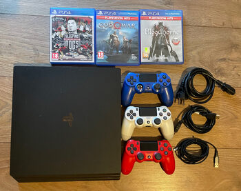 PS 4 PRO 