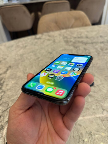 Redeem Apple iPhone XR 64GB Black