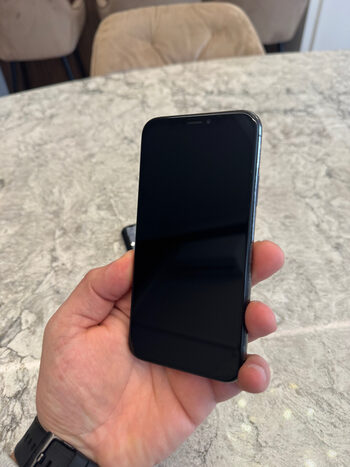 Apple iPhone XR 64GB Black