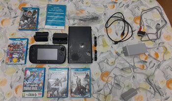 Pack Nintendo Wii U Premium Black 32GB + Todos los cables + 5 videojuegos