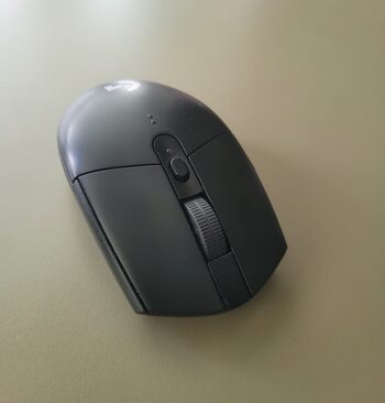 Logitech G305 pelytė