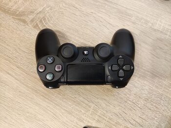 Playstation 4 Dualshock 4, V2 juodas originalus pultelis